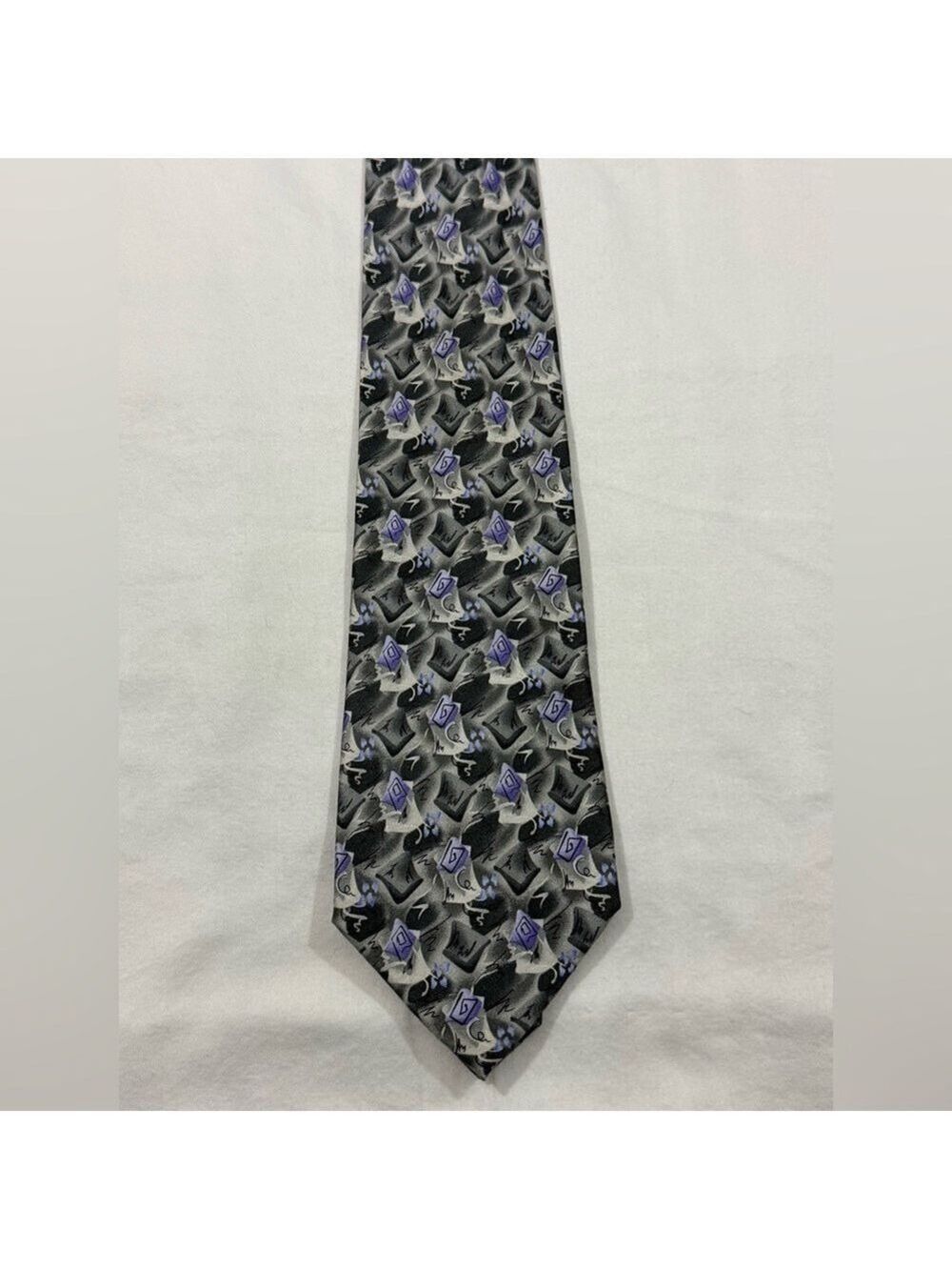 Crazy Horse by Claiborne Silk Tie Gray Purple Abstract Pattern